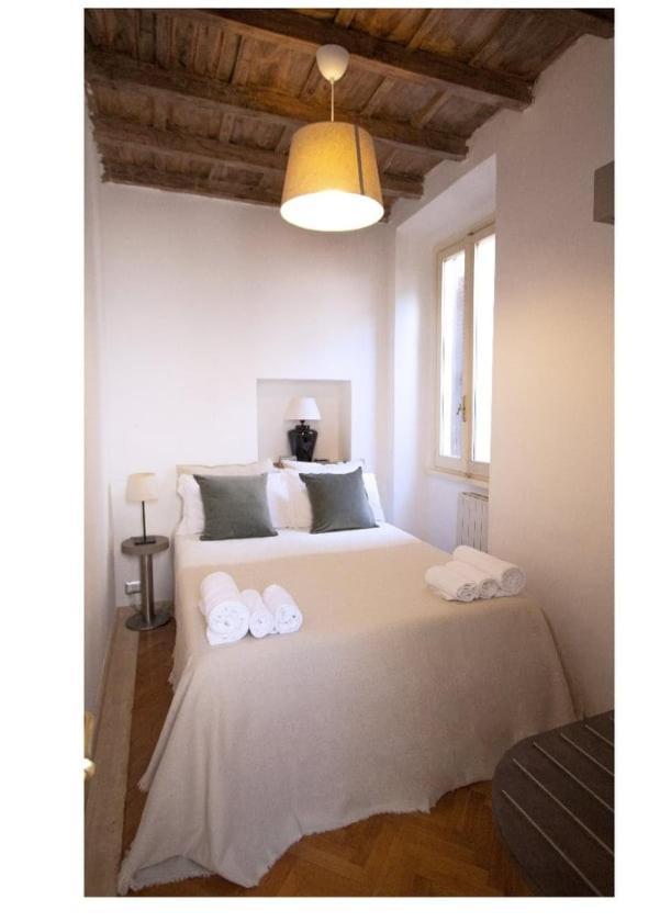 Lovely Apartments In City Centre "Third Floor, Without Elevator" Рим Екстериор снимка