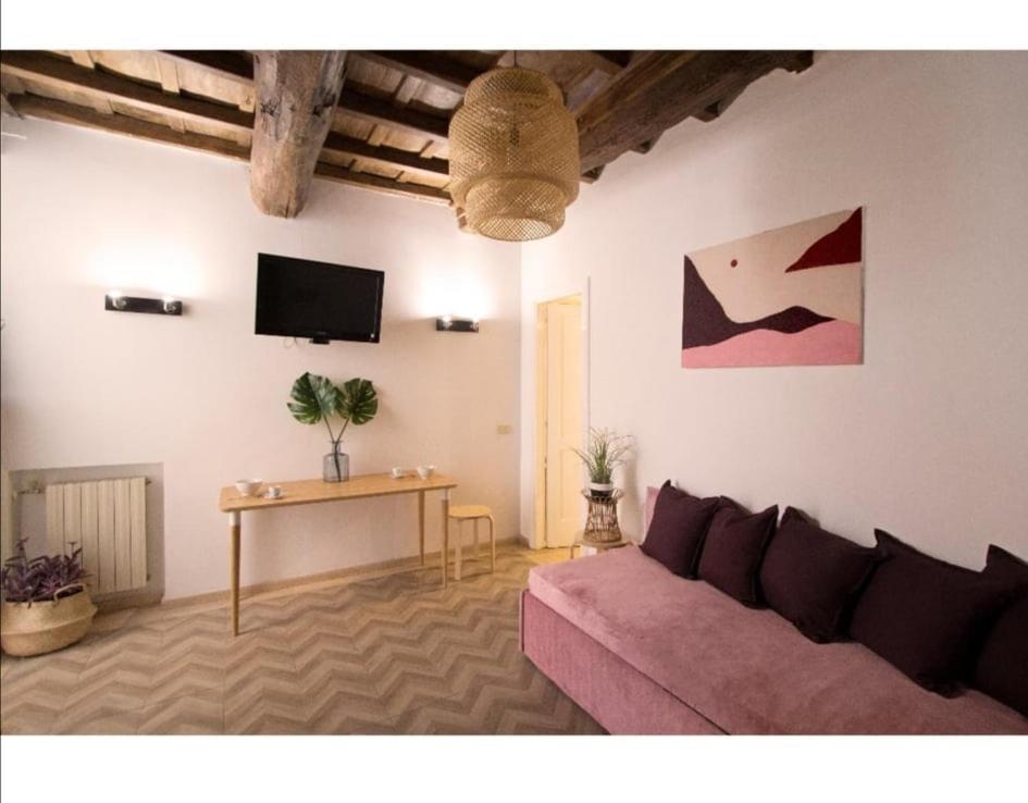 Lovely Apartments In City Centre "Third Floor, Without Elevator" Рим Екстериор снимка