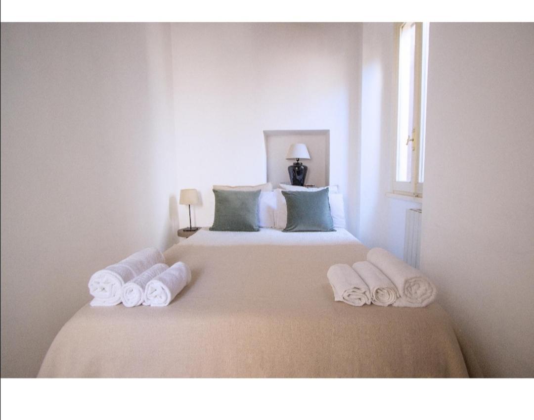 Lovely Apartments In City Centre "Third Floor, Without Elevator" Рим Екстериор снимка