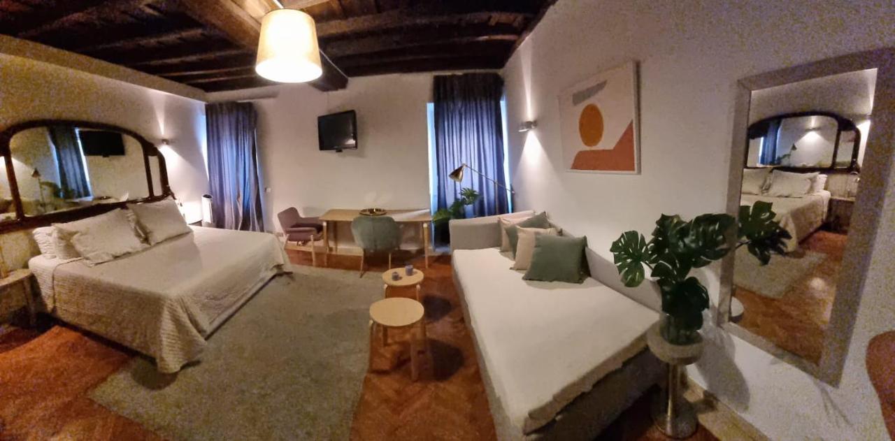 Lovely Apartments In City Centre "Third Floor, Without Elevator" Рим Екстериор снимка