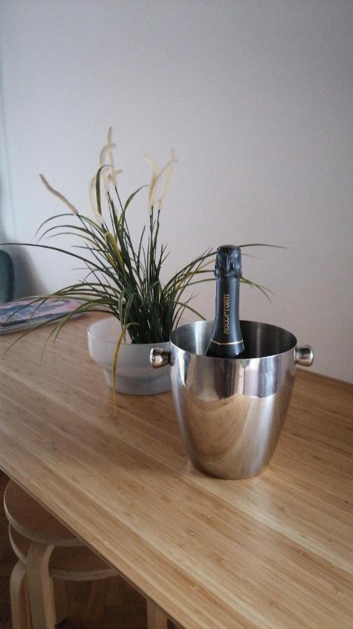 Lovely Apartments In City Centre "Third Floor, Without Elevator" Рим Екстериор снимка